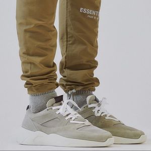 Fear Of God –FOG Essentials Distance Runner Shoes